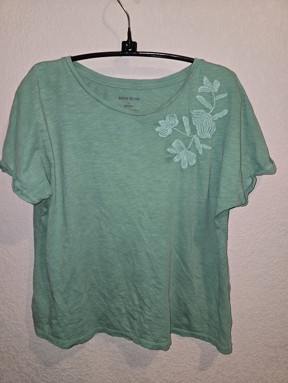 Knox Rose Green Floral Embroidered Short Sleeve T-Shirt - Size Medium